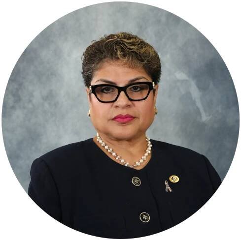 Maria Punzo Arias