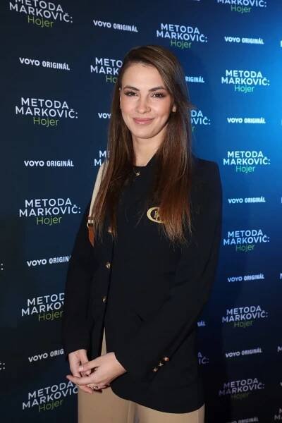 Sára Rychlíková: Potěšila fanoušky fotkou „nahoře bez“!