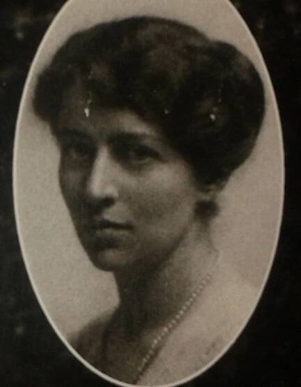 Lillian Daphne de Lissa - Wikipedia