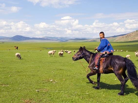 Mongolia Re-Introduces Daylight Saving Time