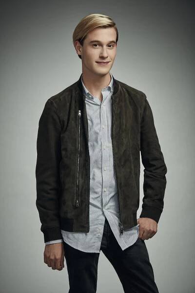 Tyler Henry