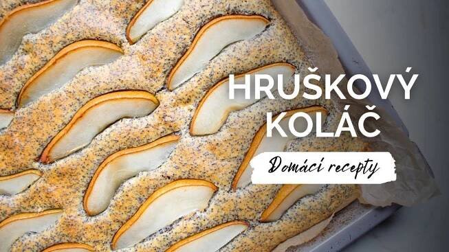 an image of baked food in a pan with the words hruskowy kolac on it
