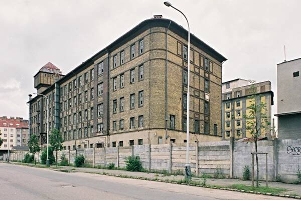 Soubor:Praha Holesovice parni mlyn 5.JPG – Wikipedie