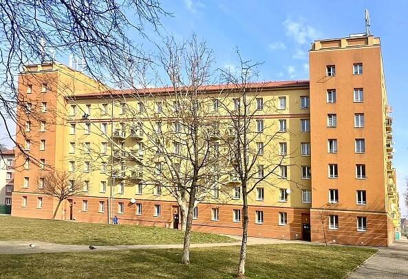 tř. Budovatelů, Most