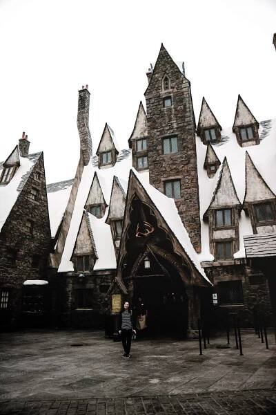 How To Spend A Day At The Wizarding World Of Harry Potter Hollywood - IZZY MATIAS