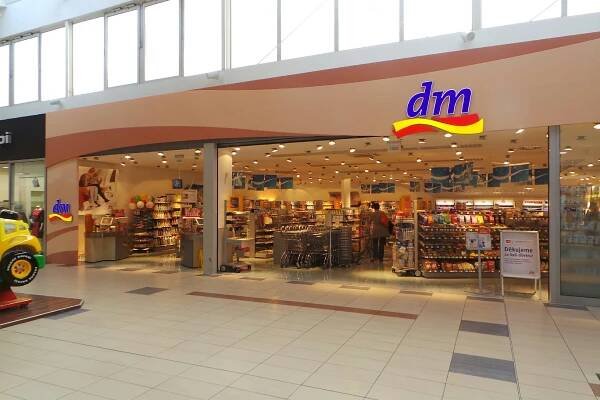 dm drogerie markt s.r.o. foto 1