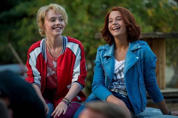 Lina Larissa Strahl, Lisa-Marie Koroll - Bibi a Tina 4: Naprostý chaos - Z filmu