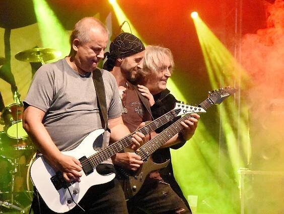 Mrskley Rockfest rozezněly i legendy Premier a Calibos