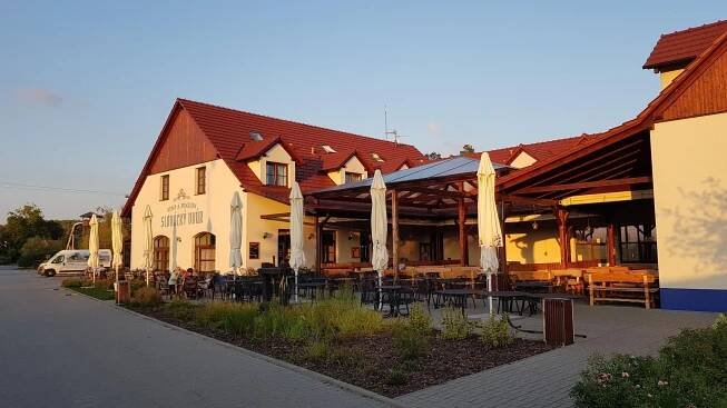 Restaurace Slovácký dvůr foto 4