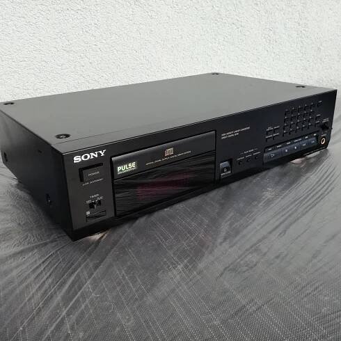 SONY CD přehrávač CDP-797