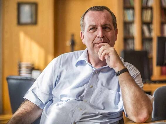 Rektor Univerzity Karlovy Tomáš Zima.