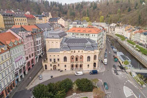 Karlovy Vary - městské divadlo | Stavby Karlovarského kraje