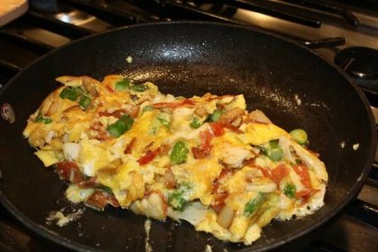 Lehký dietní oběd - omeleta s brokolicí