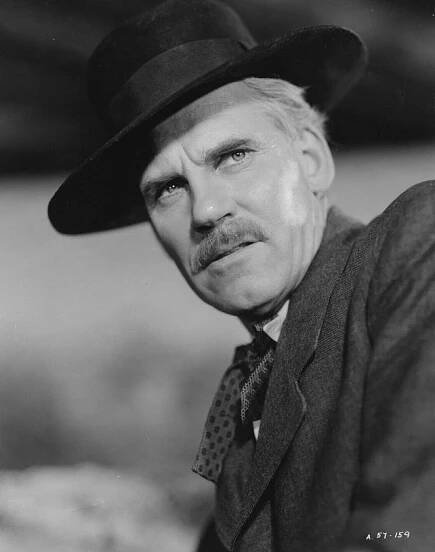 Rhodes of Africa - Z filmu - Walter Huston
