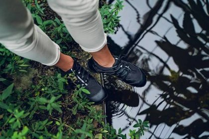 Dámské běžecké barefoot boty černé [AKCE] | Ahinsa shoes 👣