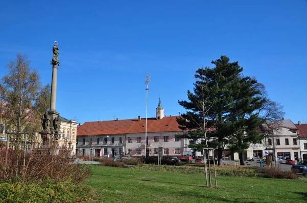 Park s radnicí