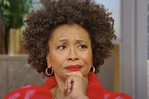 Jenifer Lewis Tearfully Says She Couldn't Remember How to Walk After Near Fatal Fall from Balcony