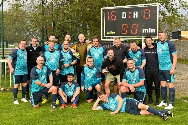 Trenér a hráč Jaroslav Topka se loučí po 21 sezónách v Lidicích / momentky z jarní části 9. ligy okr. Kladno 2024-5