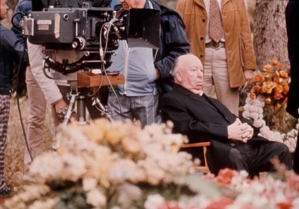FAMILY PLOT, director Alfred Hitchcock on set, 1976