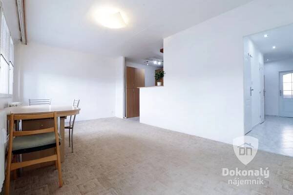 Pronájem bytu 4+kk 82 m², Švédská, Kladno - Kročehlavy