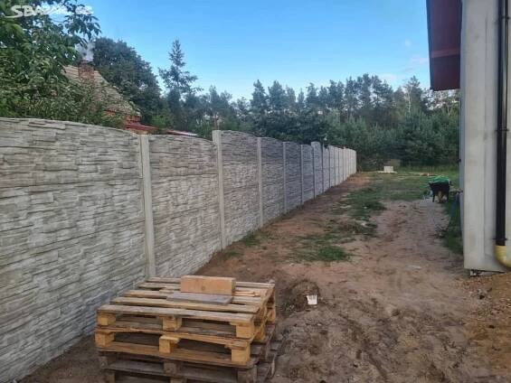 BETONOVÉ PLOTY