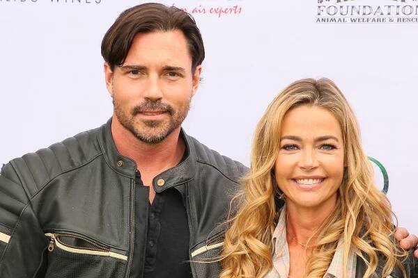 'RHOBH' star Denise Richards marries Aaron Phypers