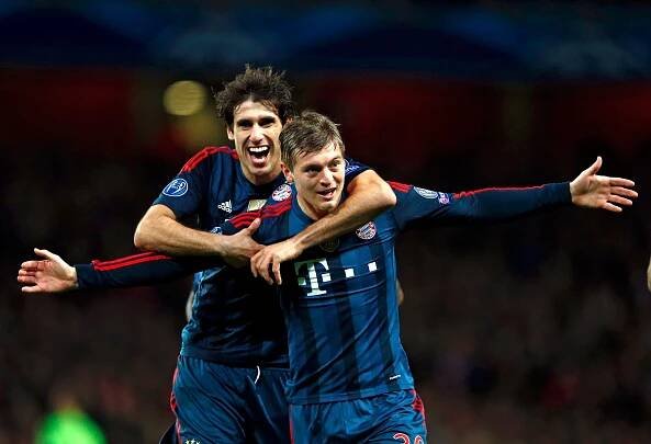 Arsenal o deseti podlehl Bayernu, Atlético vyloupilo Milán