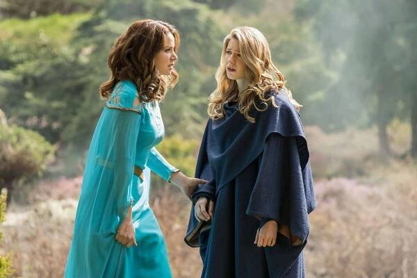 'Supergirl' star Erica Durance previews major Alura reveal
