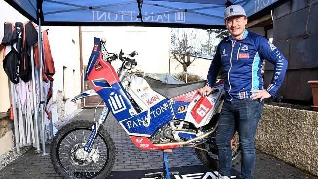 Pabiška vyráží na patnáctý Dakar, pojede postaru. Není to výlet na Kokořín, říká