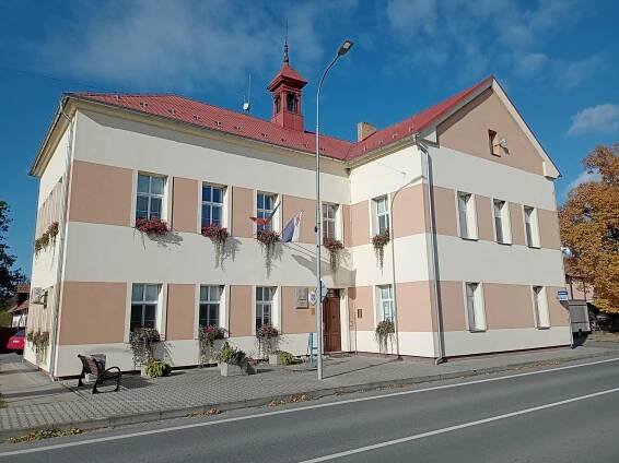 Fotografie - Obecní úřad Velký Osek - 23.10.2021