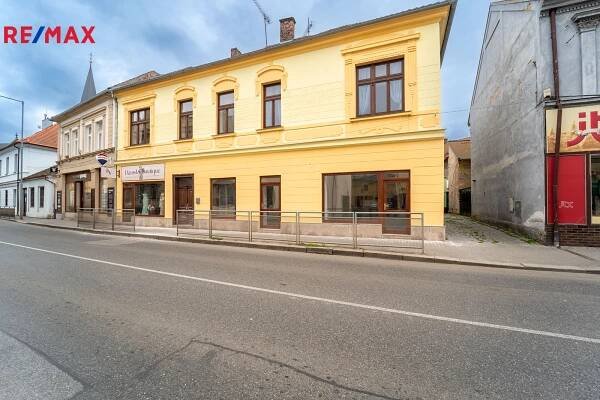 Pronájem obchodních prostor 62 m², Poděbrady | Reality RE/MAX