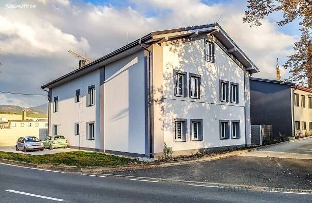 Pronájem bytu 1+kk 37 m², Jablunkov, okres Frýdek-Místek