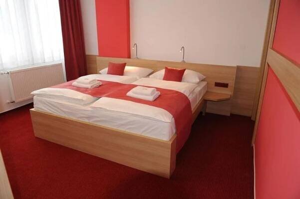 HOTEL UNO, Ústí nad Orlicí | Hotel.cz