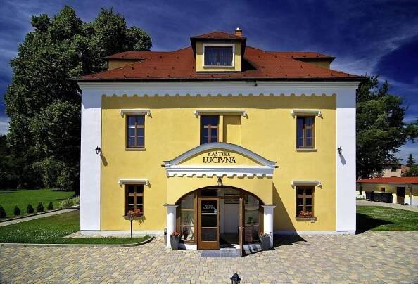Hotel Kastiel Lučivná Exteriér fotografie