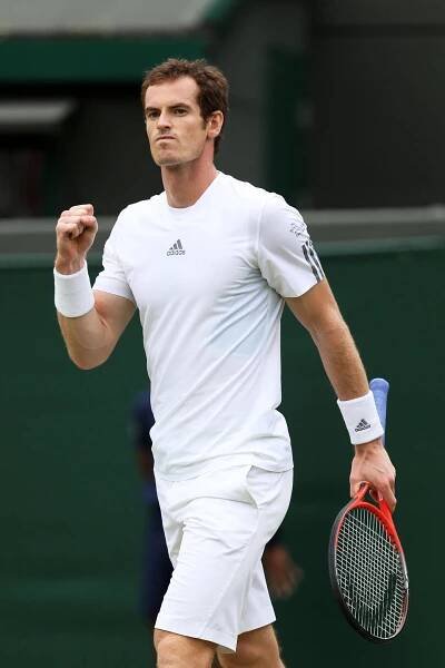Pemain Tenis Profesional, Andy Murray, Dikenakan Pakaian Olahraga Adidas Lengkap Wallpaper
