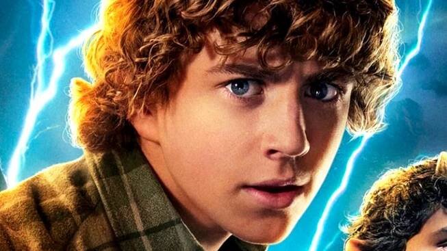 Konečně výborný fantasy seriál? Rival Harryho Pottera se podle recenzí vrací v plné parádě