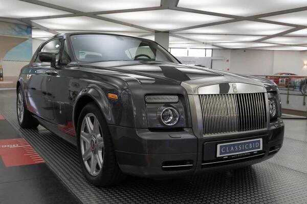 Rolls Royce Phantom VII Coupe
