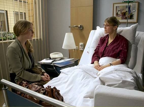 In aller Freundschaft - Verkehrte Welt - Z filmu - Theresa Scholze, Caroline Scholze