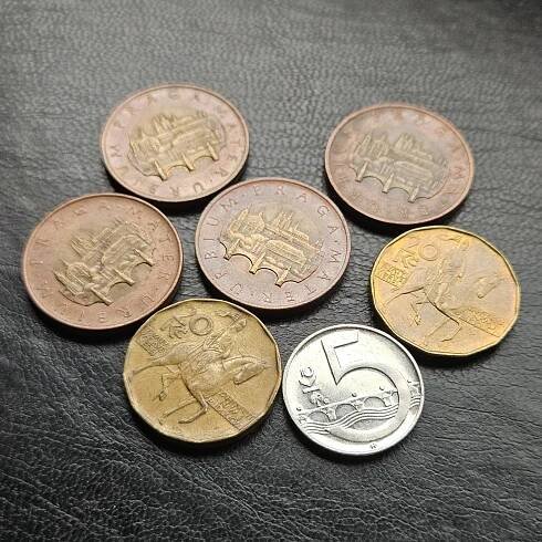 Vzácnější mince ČR 7 ks z oběhu 5Kč 2007 - 20Kč 1995/96 - 50Kč 1994/95 - Numismatika