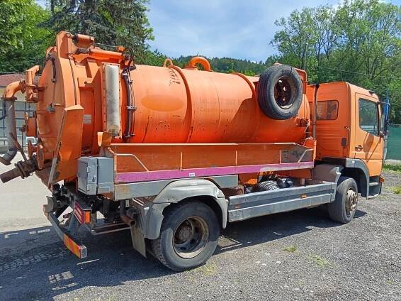 Fekální vůz Mercedes-Benz Atego1317 MÜLLER