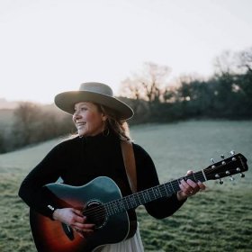 Singer-Songwriter Erika Olson Unleashes Meaningful Debut Album, 'This is How I Pray' - ELICIT MAGAZINE