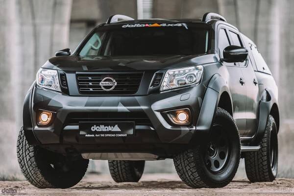 Nissan NP300 NAVARA od delta4x4. Kvalitní homologované úpravy.
