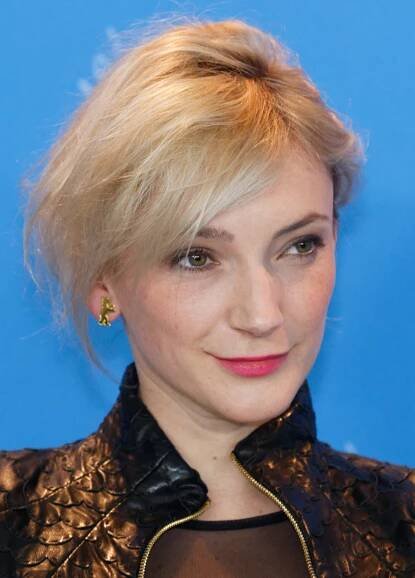 Súbor:Alexandra Borbély 2017 03.jpg – Wikipédia