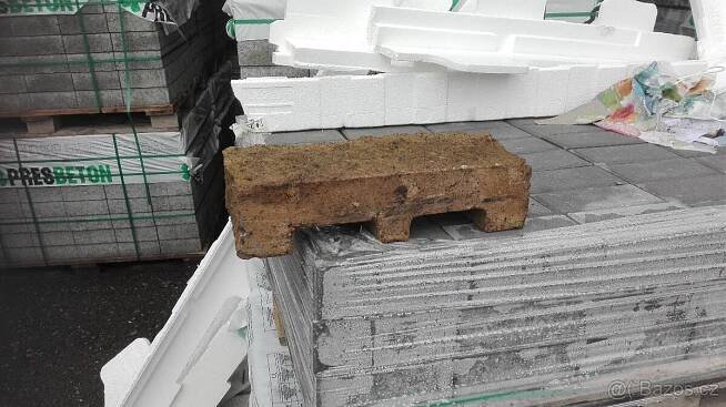 Prodám betonové kvádry