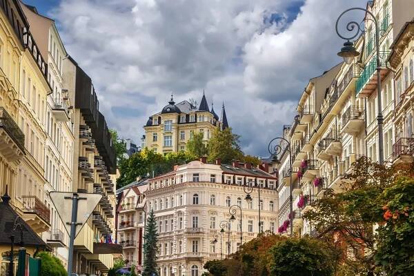 Slávne Karlovy Vary, Mariánské Lázne aj legendárna Plzeň: 3-dňový zájazd s ubytovaním a raňajkami