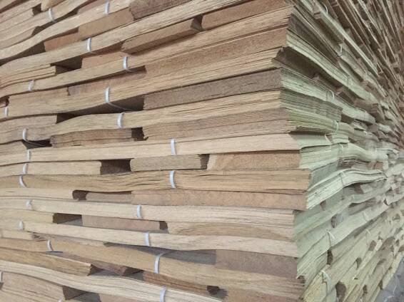 Sliced veneer | Slavonija DI d.o.o
