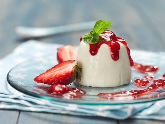 Panna cotta s jahodami
