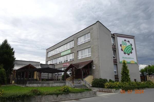 Potraviny Špalkova 156 foto 1