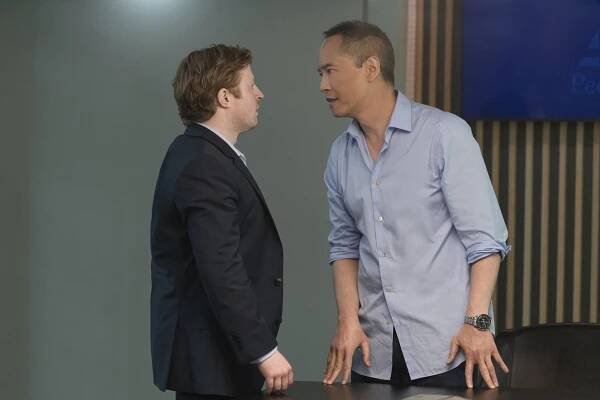 Sektor - Il Mattino ha L'Oro in Boca - Z filmu - Conor MacNeill, Ken Leung
