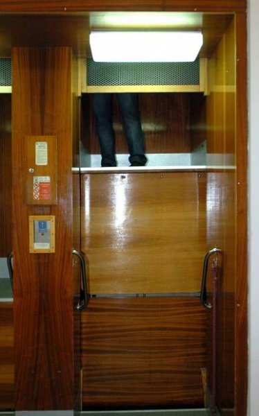 Lidé se znovu projedou páternosterem na Magistrátu. Možnost mají ale jen dospělí